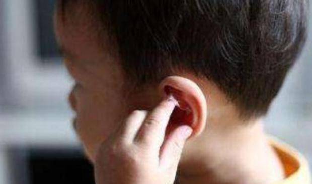 小孩耳朵疼 来自搜狐网