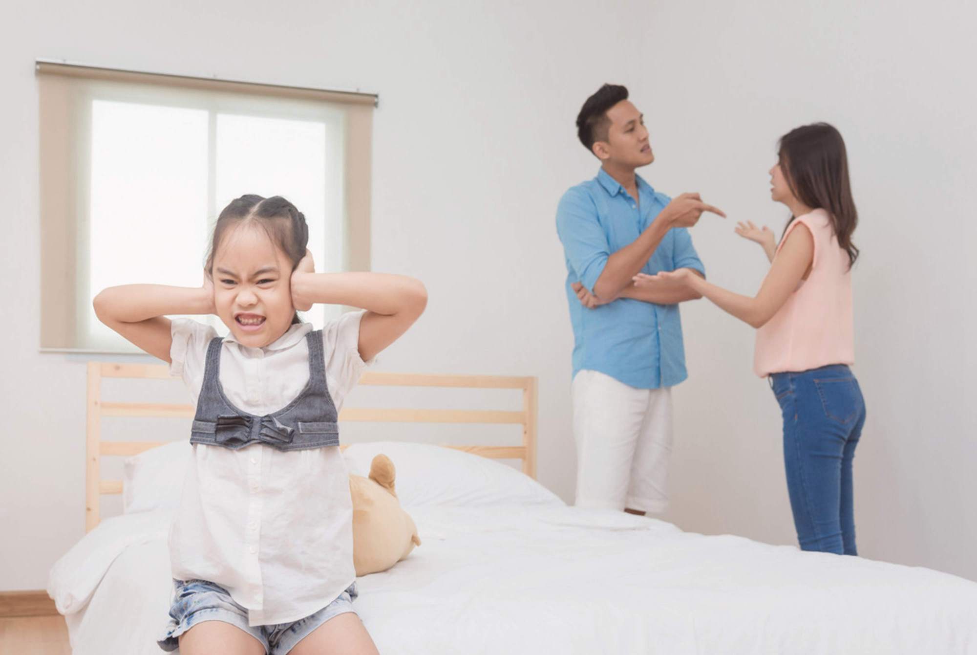 父母吵架对娃影响有多大四阶段看清不和谐家庭的危害