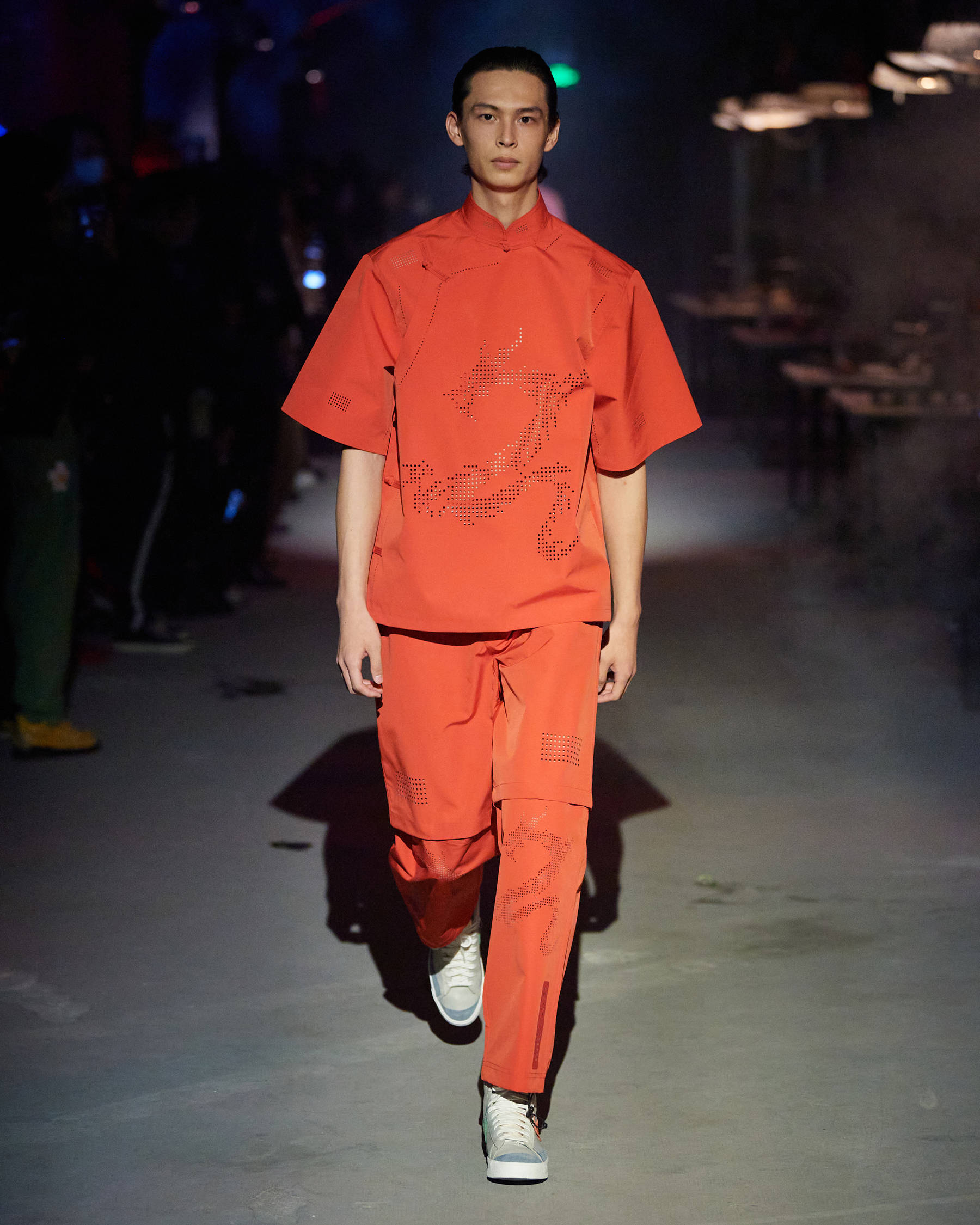 xander zhou 2021春夏「新型」:「virtual reality 虚拟现实」稳定版