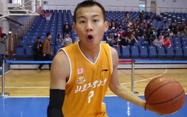 马斌伸腿的确很脏曹芳因一句回应被骂上热搜他再次发文回应