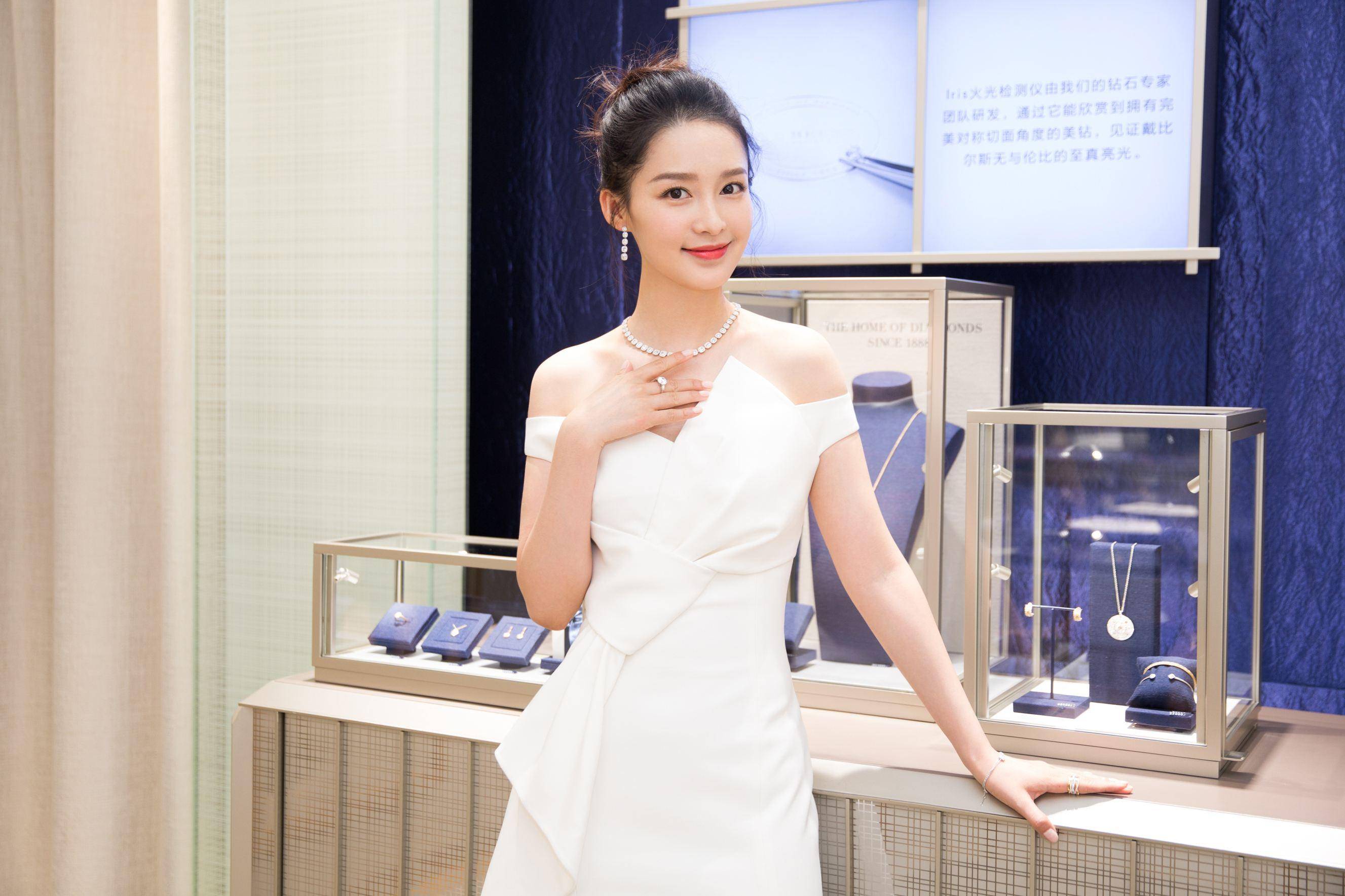 李沁杨洋悄悄复合翻脸宋茜抛弃乔欣后他终于收心了