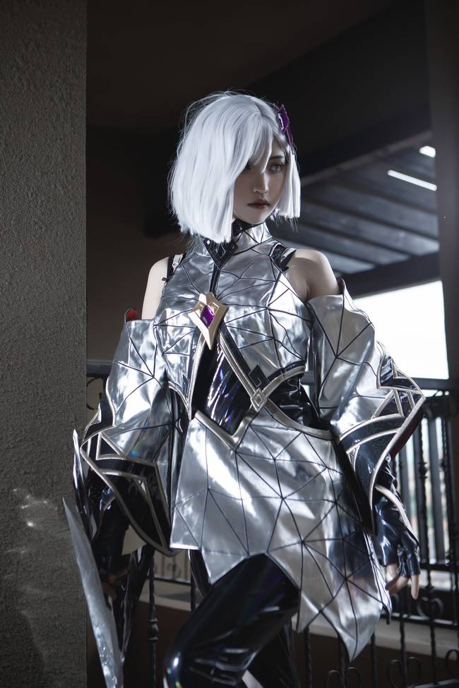 cos:王者荣耀-破镜之刃-镜_场地