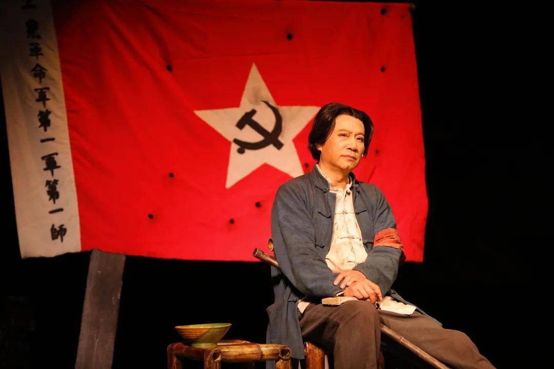 中国国家话剧院红色经典剧目重演,《三湾,那一夜》再度雕琢打磨-搜狐大视野-搜狐新闻
