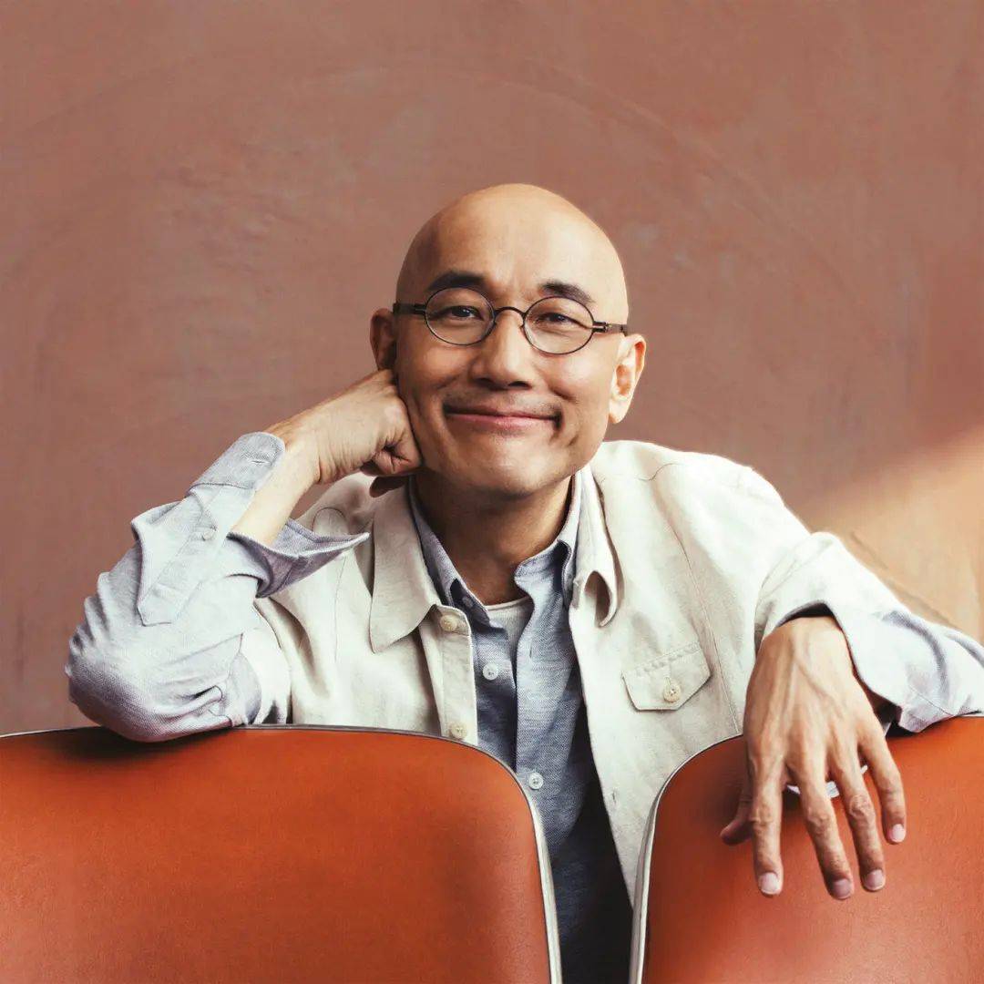 去看星爷电影的人,有一半人是为了他的歌_卢冠廷