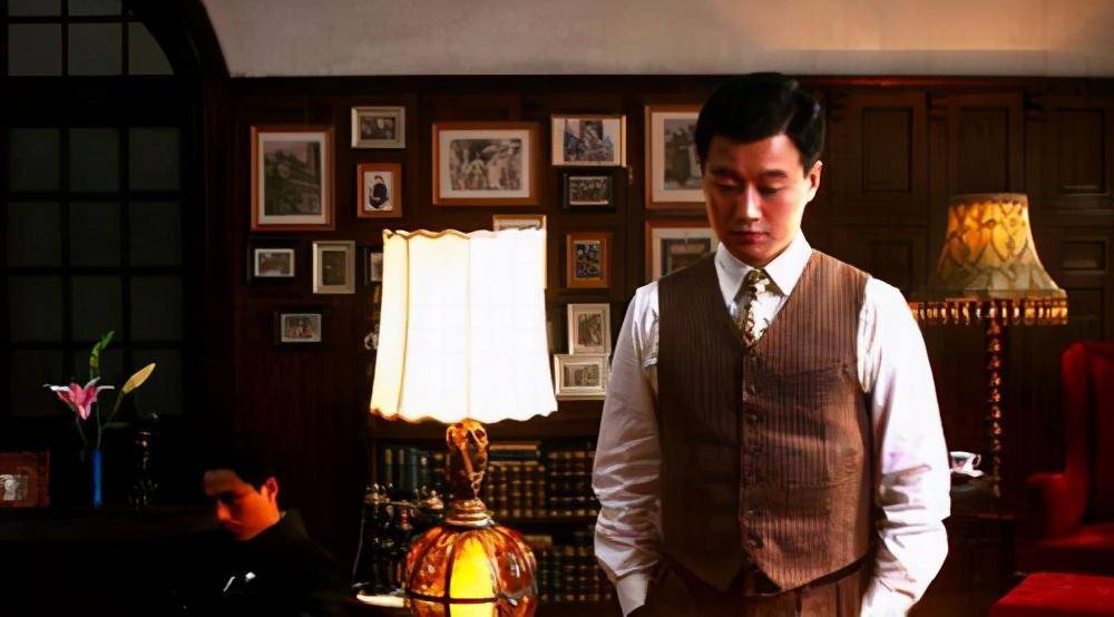 民国"财神爷"之子,23岁与40岁白兰花结婚,一生无子亦无悔