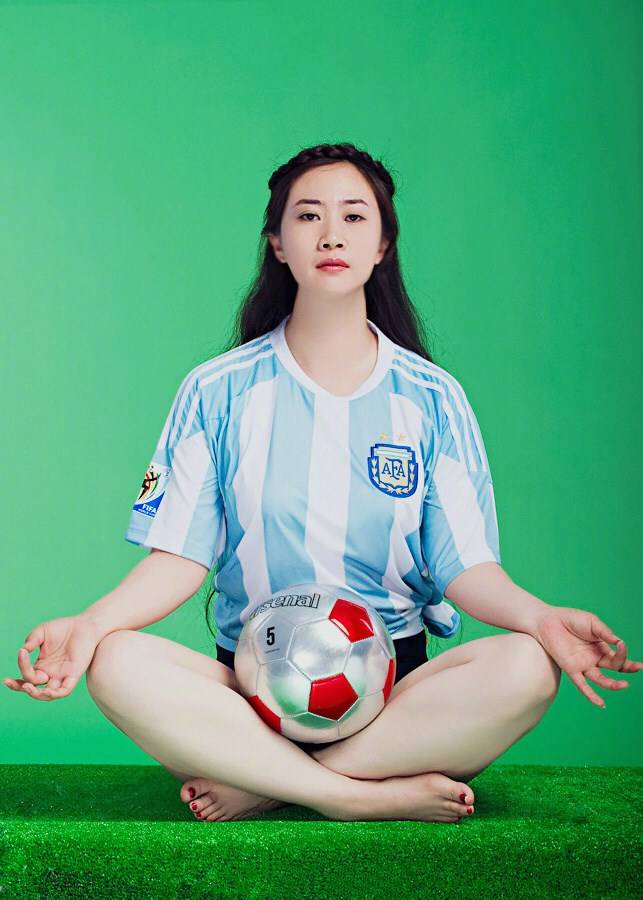 网红鼻祖芙蓉姐姐近照曝光,从扮丑网红到逆袭,她到底经历了什么_手机