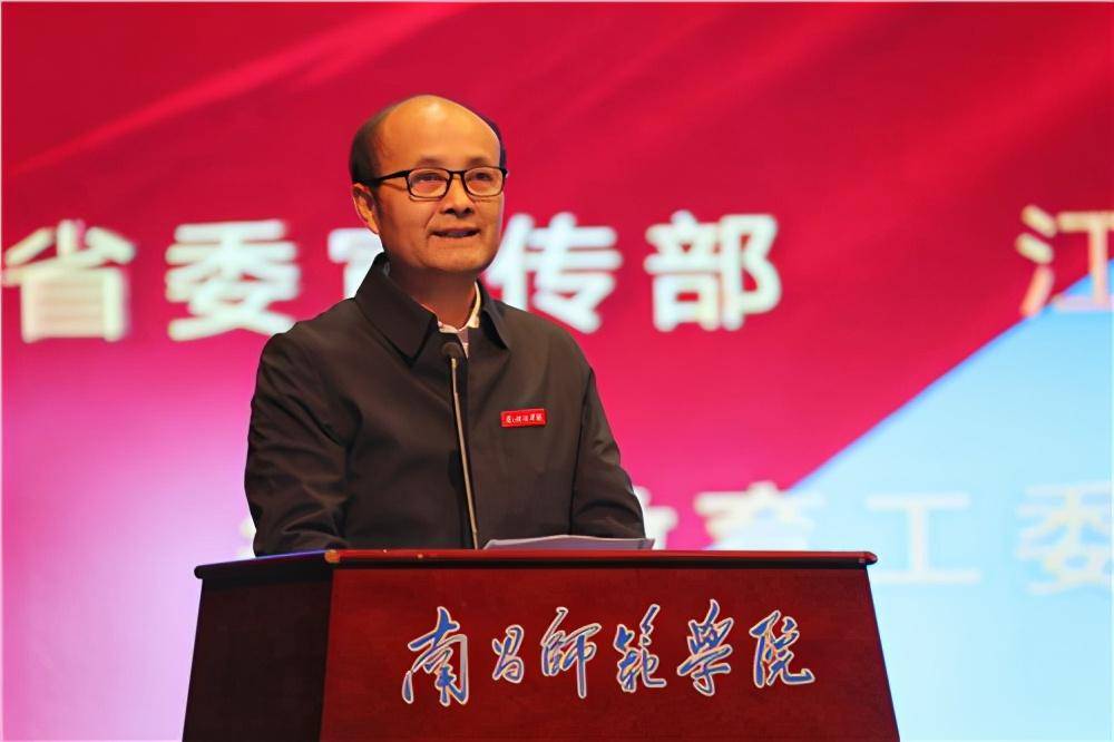 省消防救援总队党委书记,政治委员刘克辉,省教育厅二级巡视员陈新