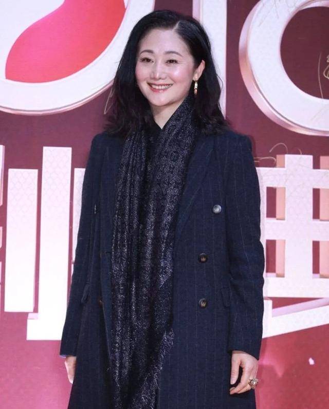 因一個美麗謊言演了令妃,54歲溫柔女人娟子,想用餘生演好媽媽_趙麗娟