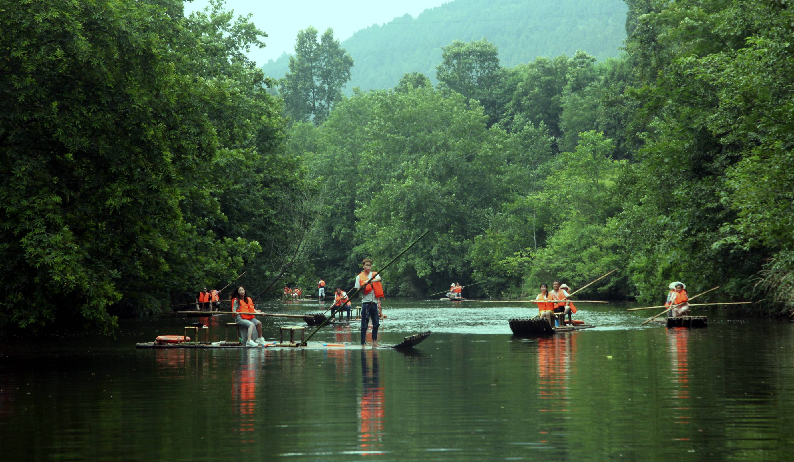 四川阆中思依镇:发展乡村旅游 打造"四张名片"_杨家河