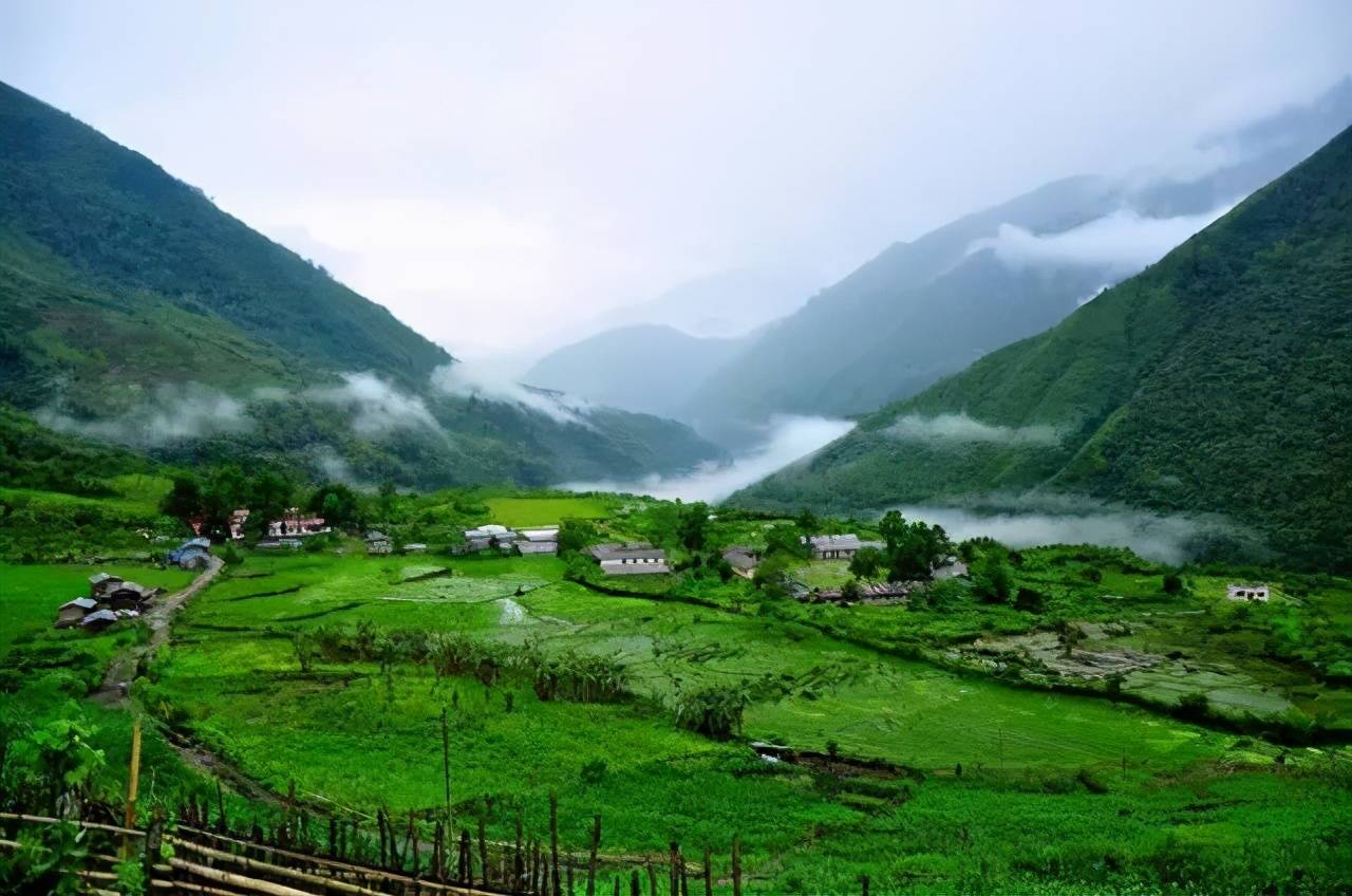 十一个藏地最适合隐居的世外桃源,可惜最后一个中国人却无缘踏足
