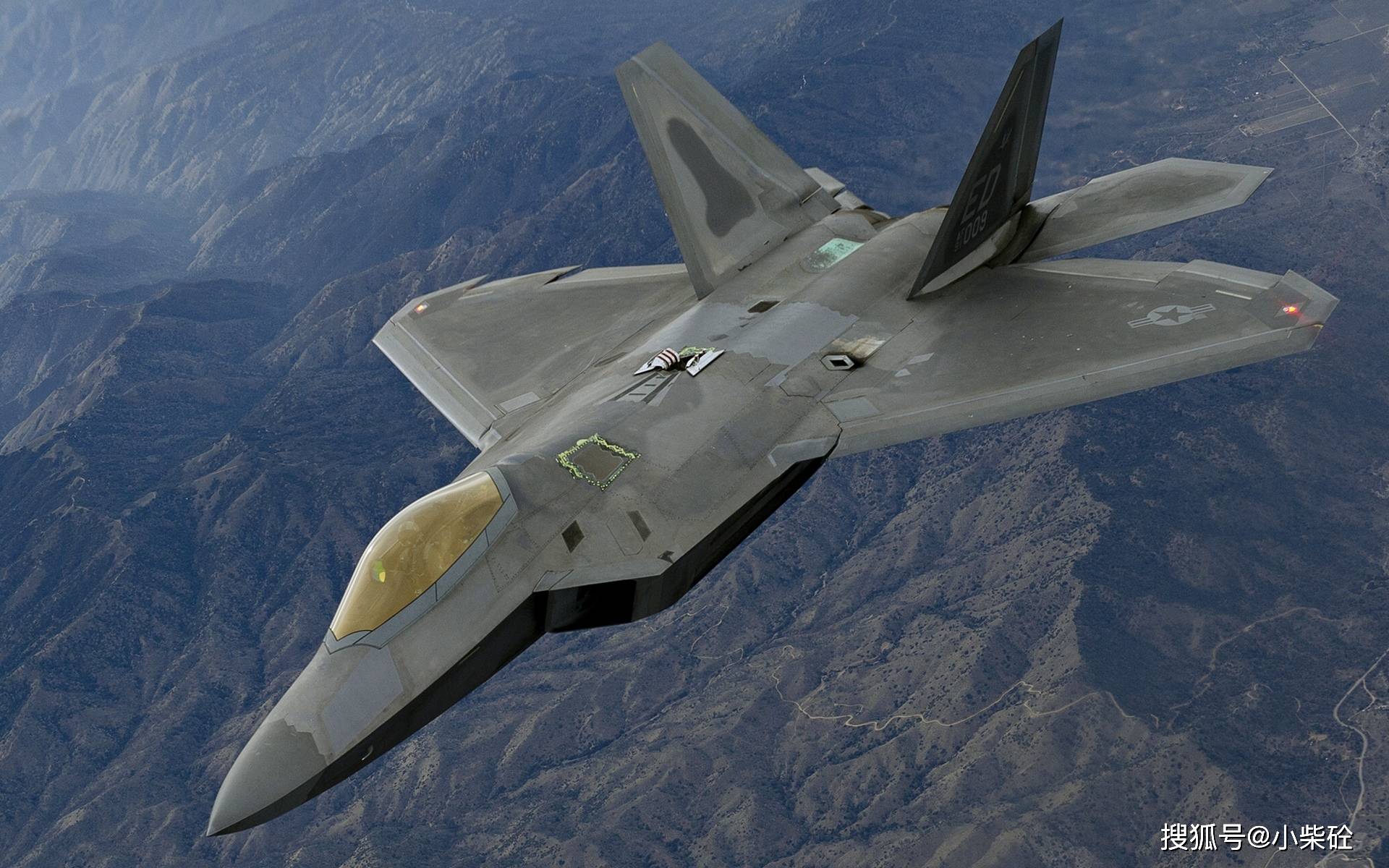 洛克希德·马丁f-22"猛禽"战斗机