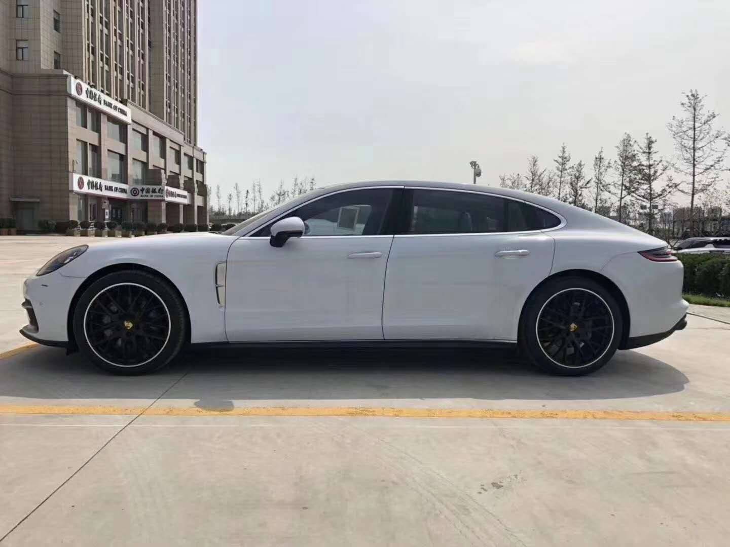 保时捷帕纳梅拉行情解析私人定制奢华内饰