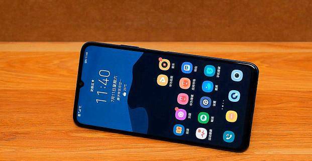 没得选大屏双扬声器nfc荣耀x10max真的不得人心