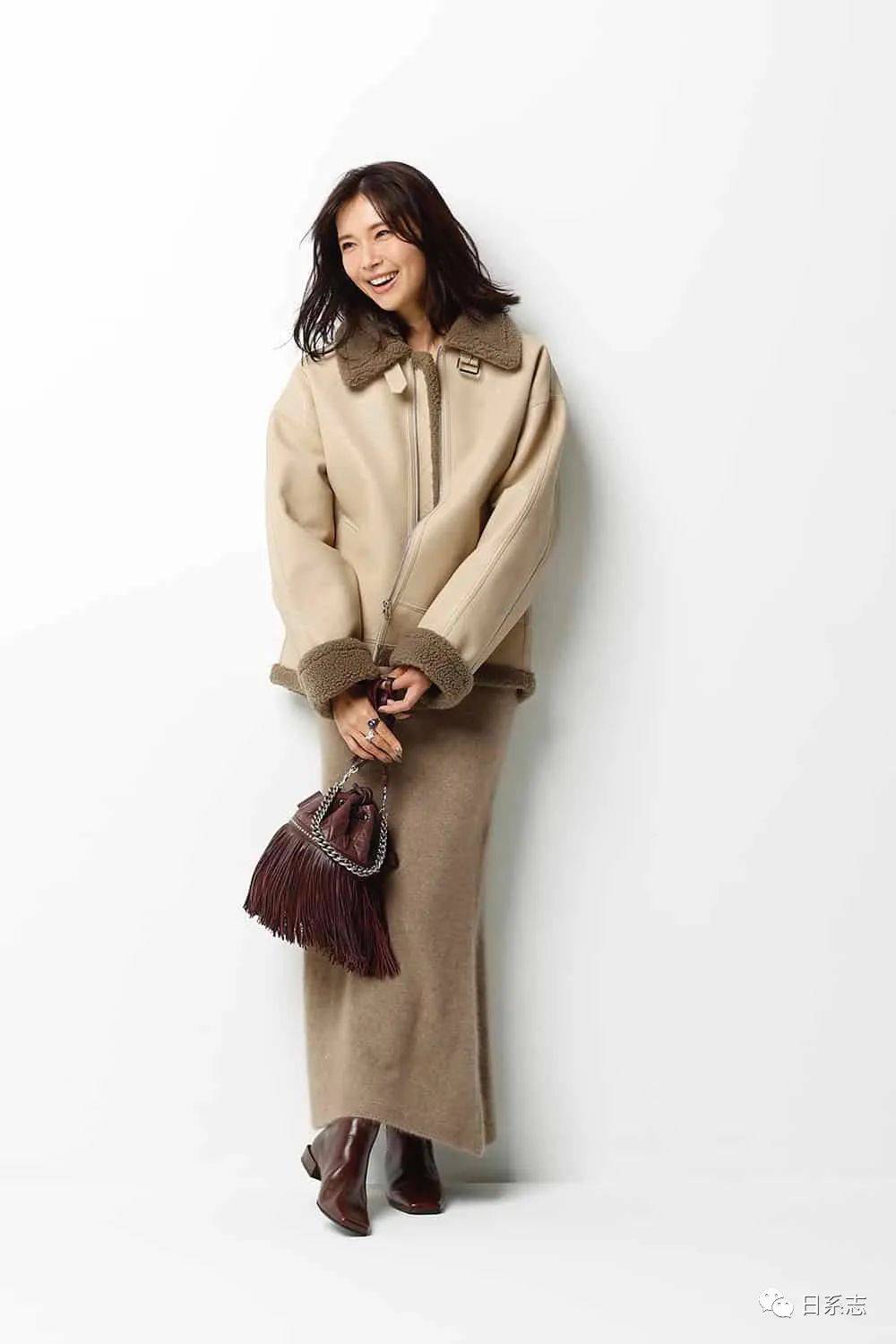 原创40岁女生冬季穿搭的正确解答32件新潮服装可以借鉴