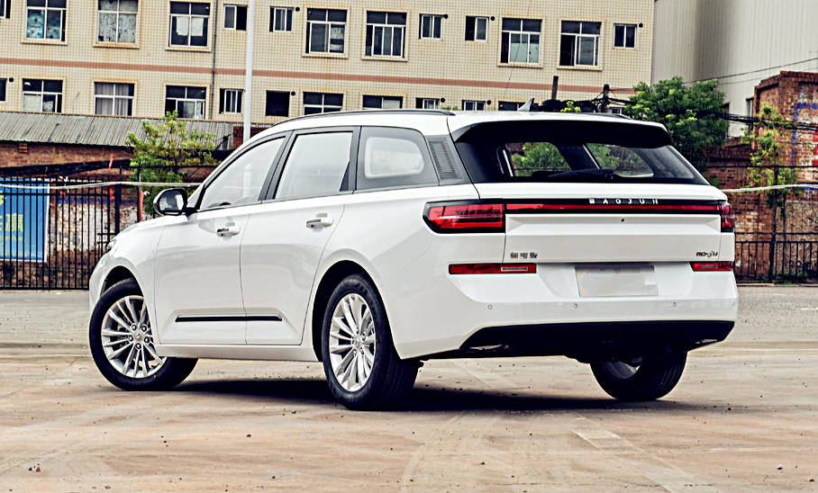 打工人的旅行车7万元的新宝骏rc5w圆你旅行车梦想