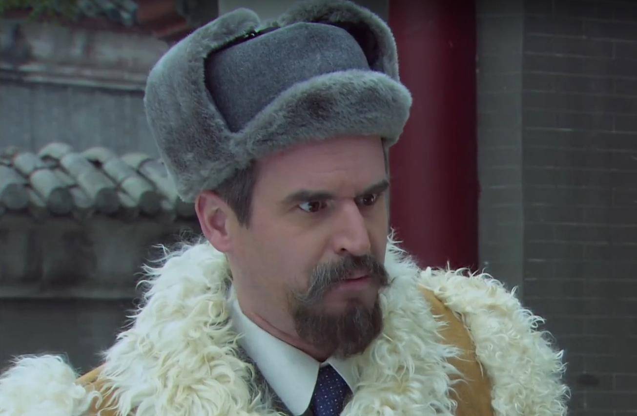 戴梓发明二十八连珠火铳康熙皇帝笑了笑说把戴梓流放