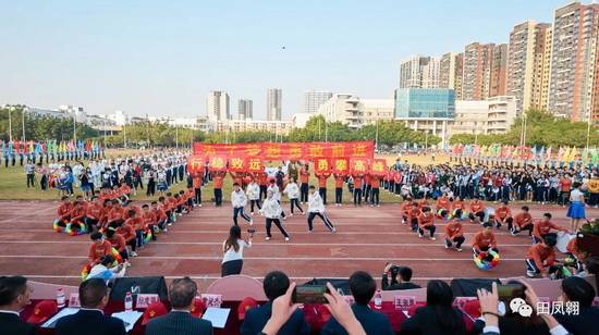 广东省深圳市光明区高级中学第十二届运动会圆满落幕(图3)