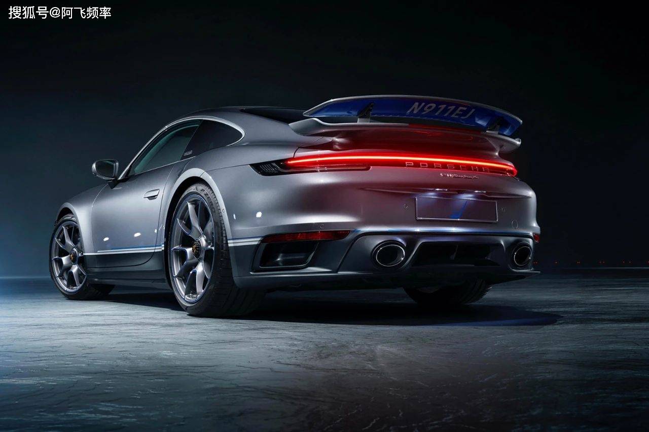 当超级跑车遇见喷气飞机保时捷embraer合作推出联名款