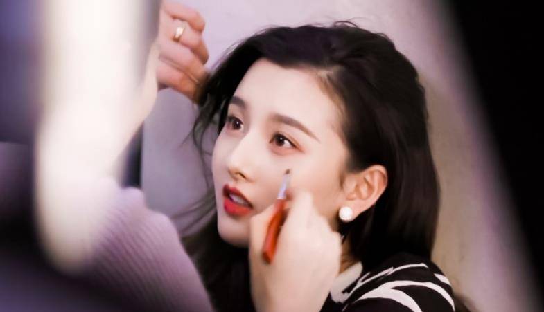 名字中带有儿字的明星我赌100个榴莲你只认识宋祖儿