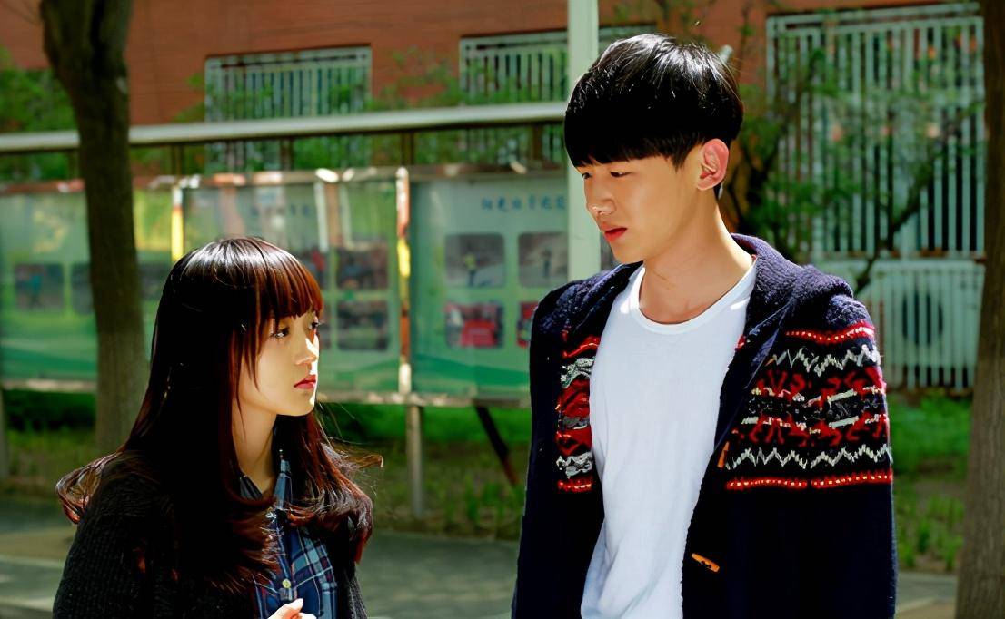 每个人都曾在方茴和陈寻的匆匆那年里窥见自己的青春岁月