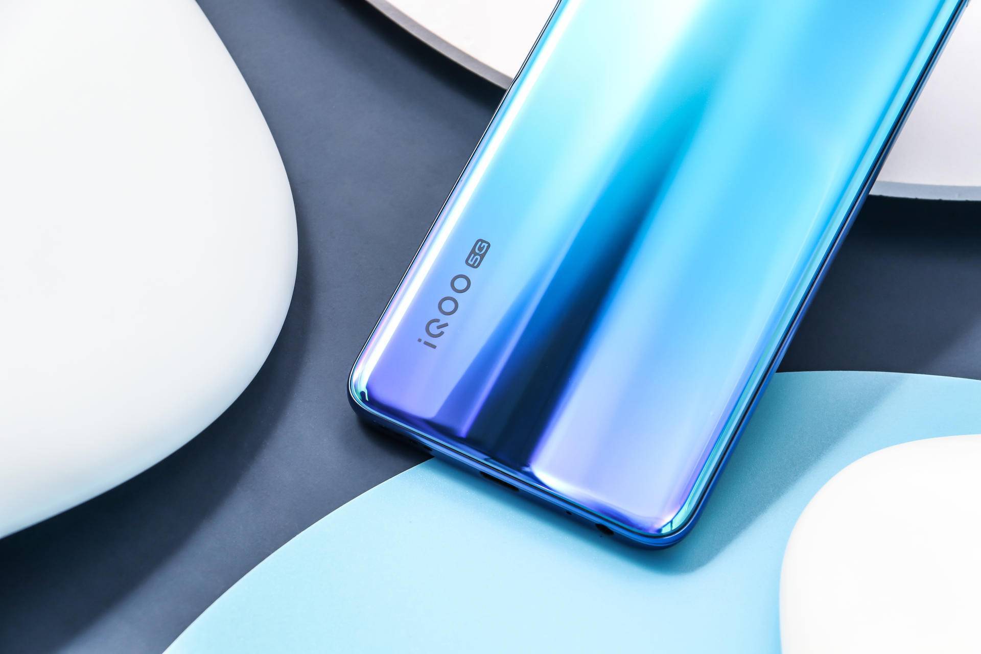 千机难寻?iqoo neo3诛仙手游礼盒重拾情怀