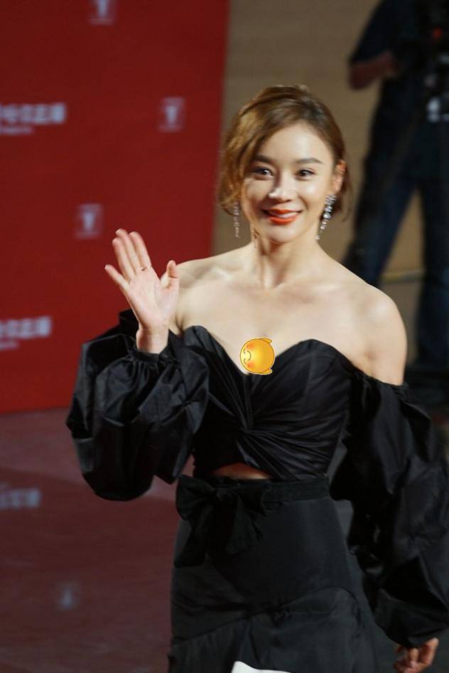 原创袁姗姗的身材也太好了吧不仅曲线很高级更有一种妖娆感