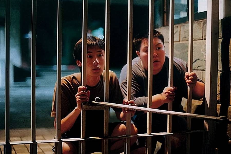 卡拉是条狗贫贱夫妻百事哀一条狗戳破中年人的难言之隐