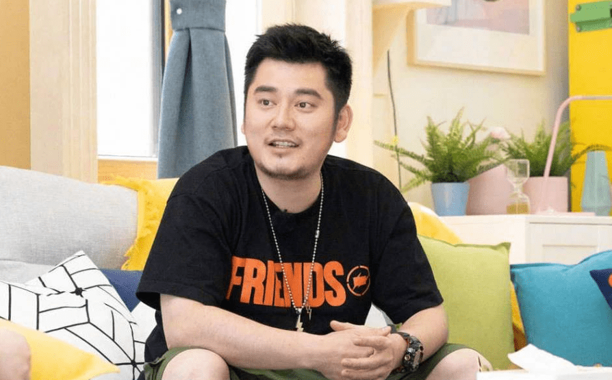 而钱枫现在已经37岁了,至今也没有找到自己的另一半,就连他的父母都