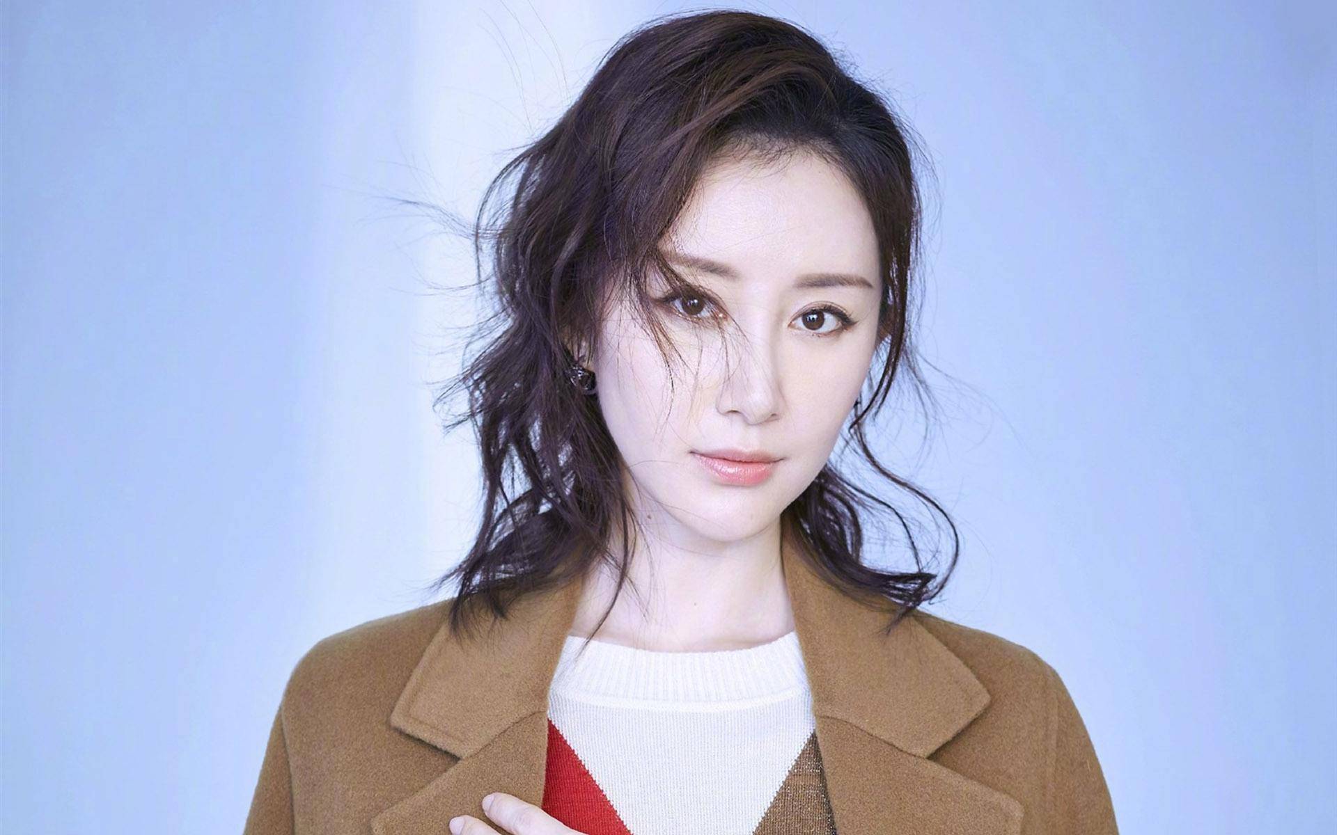 舒畅分享生活照,背后疑似有"婴儿床",网友:隐婚生子了?