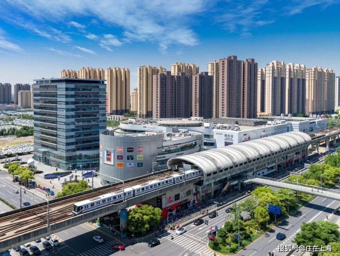 便捷交通 地铁11号线约300米,能迅捷通达真如城市副中心,徐家汇中央