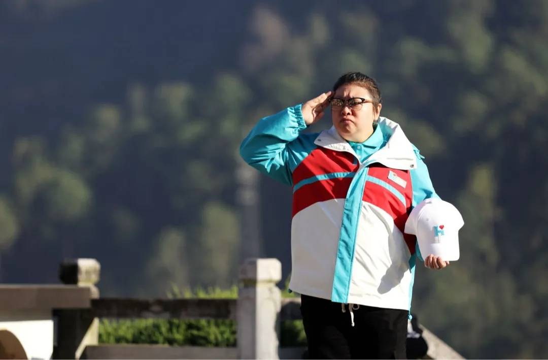 坚持就是胜利韩红爱心百人援滇公益活动纪实三