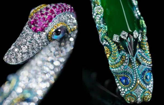 这是最负盛名的华人珠宝设计师，作品惊世骇俗