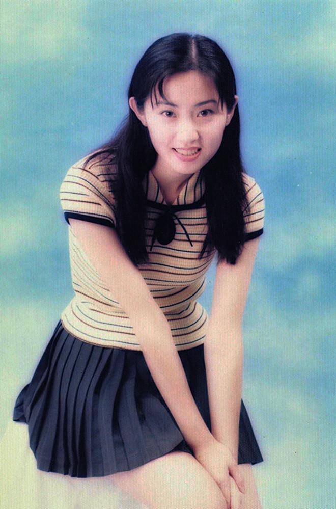 "电影大亨"向华胜去世6年,前女友接受专访曝两人分手真正原因_张玉珊