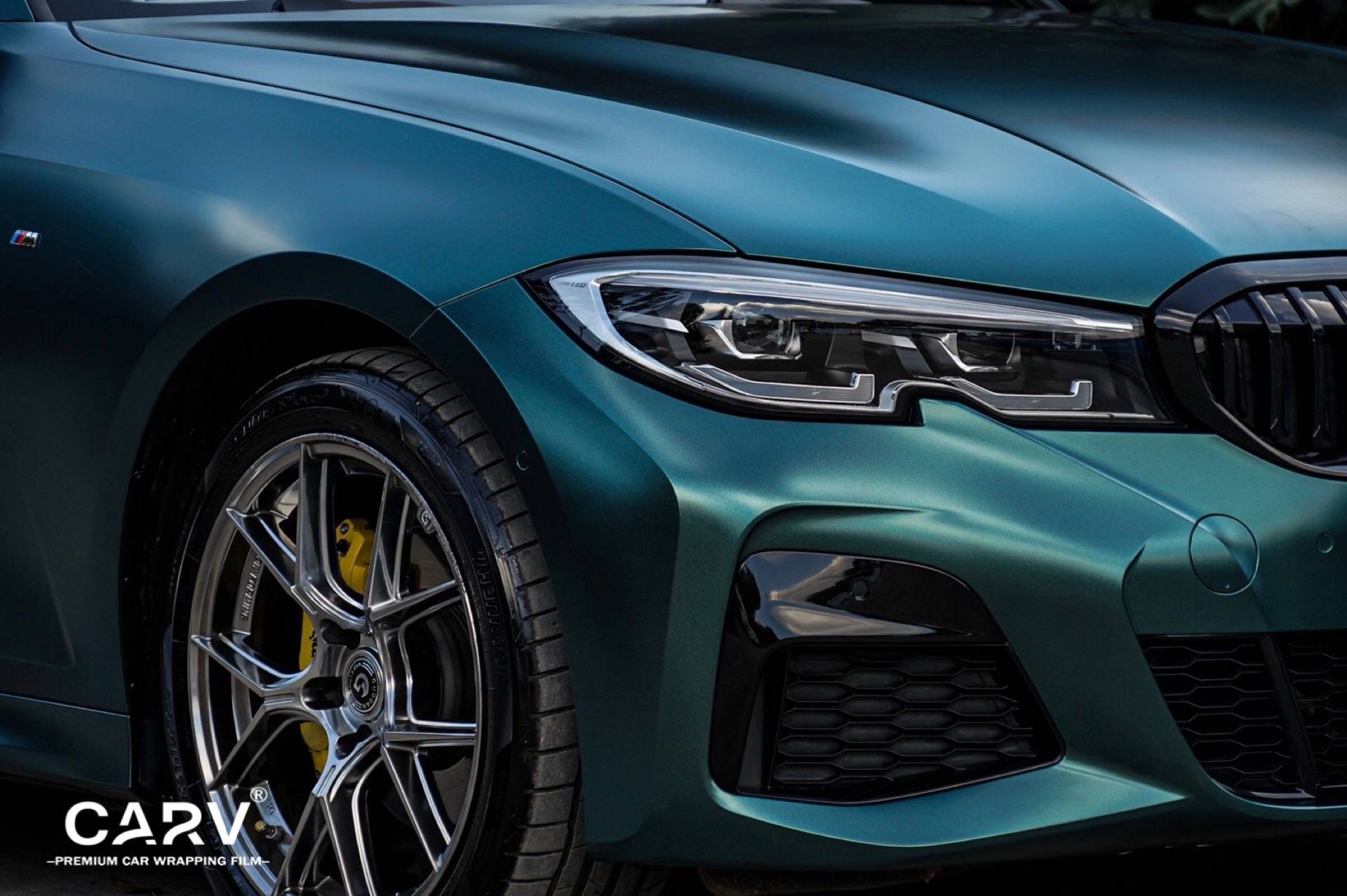 电光宝石绿1211 宝马3系