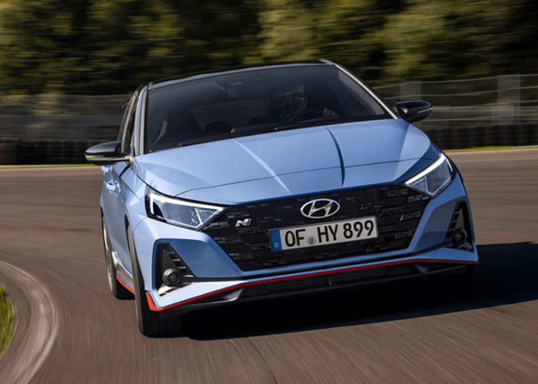 尺寸小/动力强 现代全新i20 n海外测试