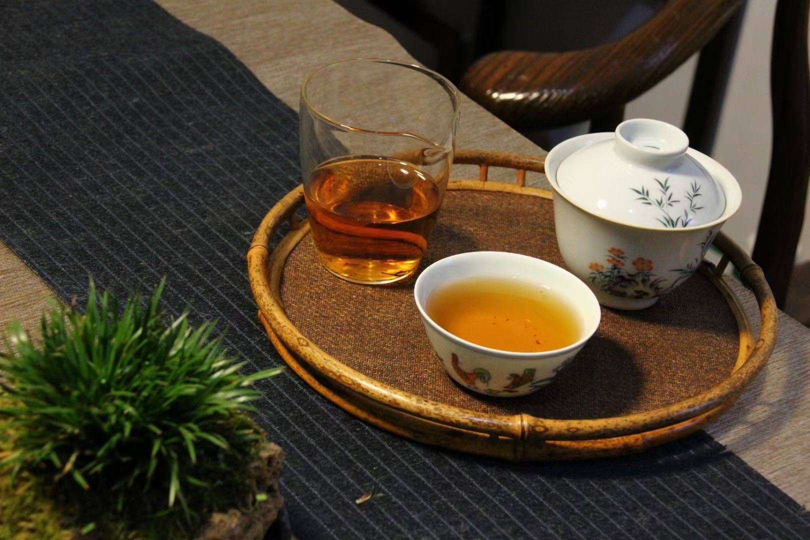 古人用雪水泡茶最是高品质我们应该如何择水泡茶呢
