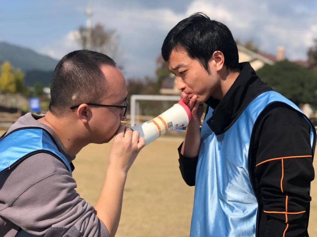 与你携手,温暖前行 | 画可印象2020年追秋团建活动圆满完成!