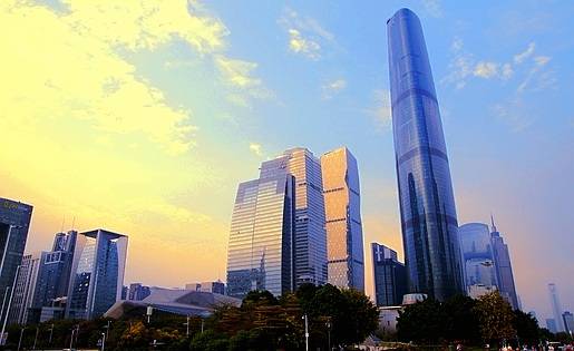 合景悠活能否鲸吞9亿平米雪松物业