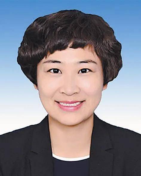 大连新任命18名干部,7名女领导中有两位八零后