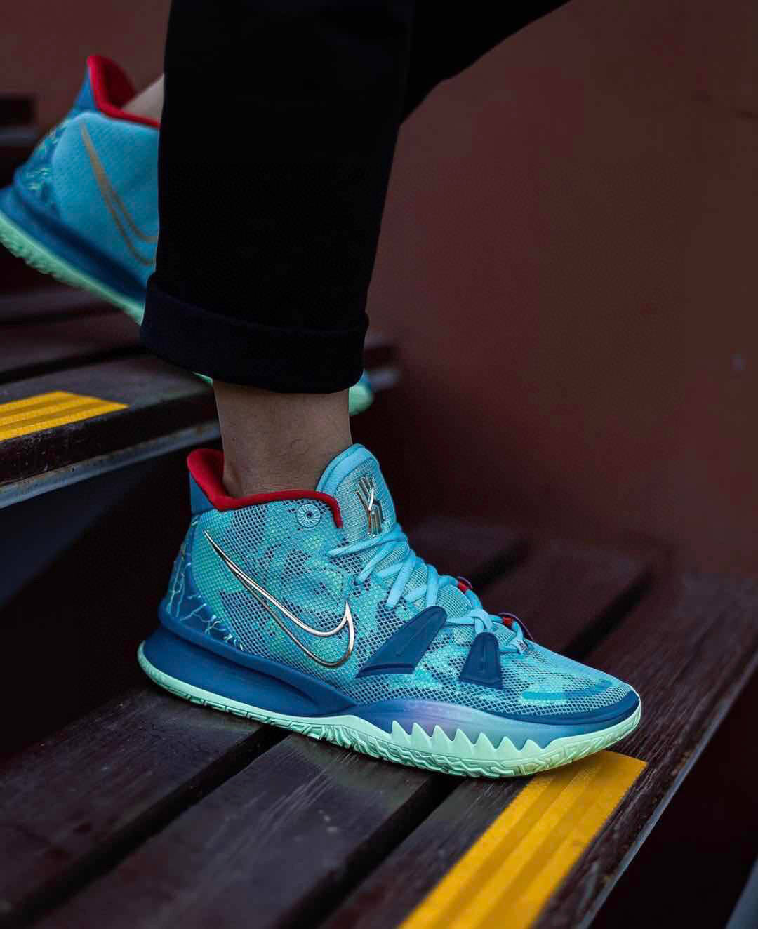欧文7耐克nikekyrie7specialfx电影湖水绿篮球鞋dc0589400