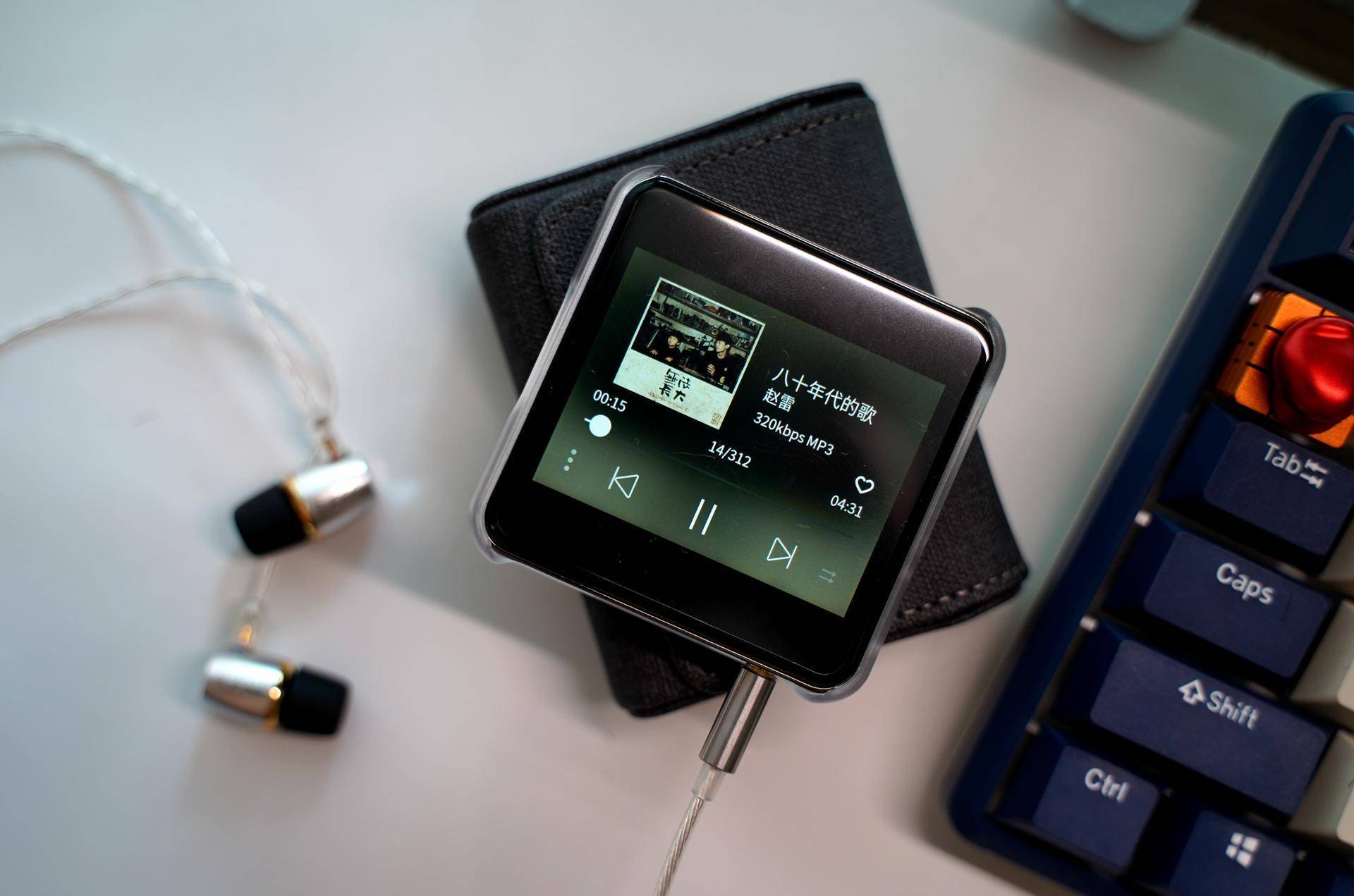 随身music小锦鲤海贝播放器r2套装体验