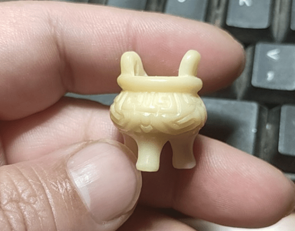 长得像榴莲，你绝对想不到里面装的是什么文玩？