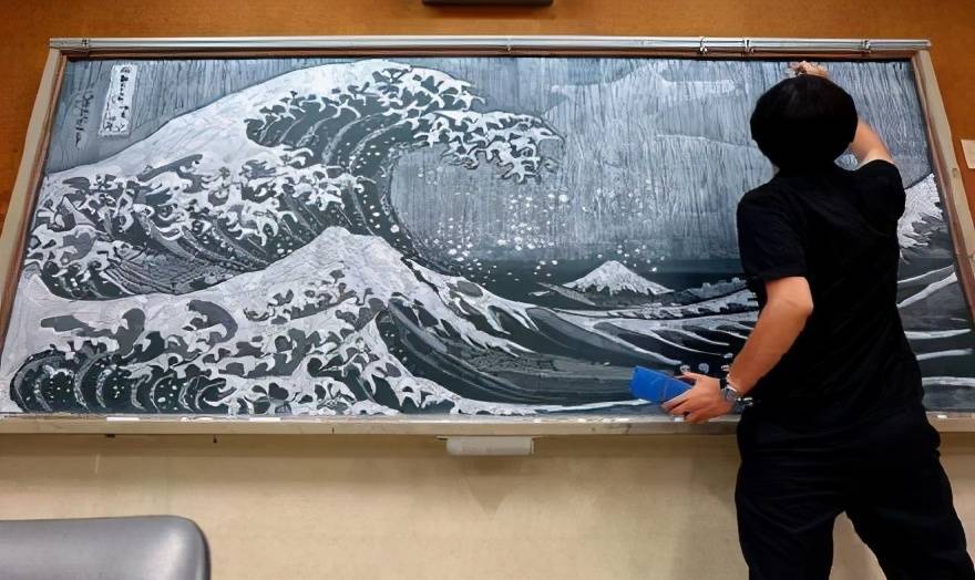 海浪怎么画黑板图片