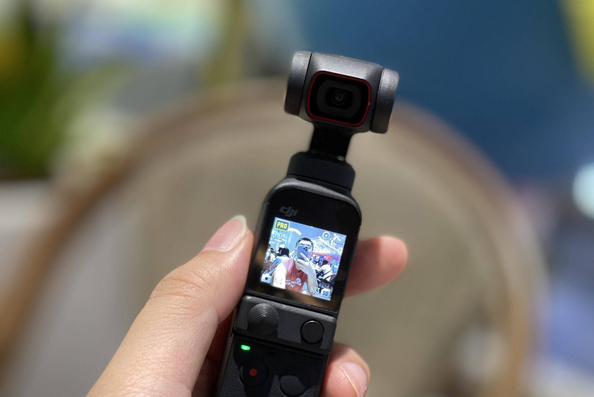 比苹果iphone12更适合拍vlog大疆pocket2口袋相机体验