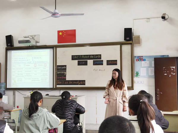 海安市大公镇北凌小学接受市第31轮质量评估现场考察