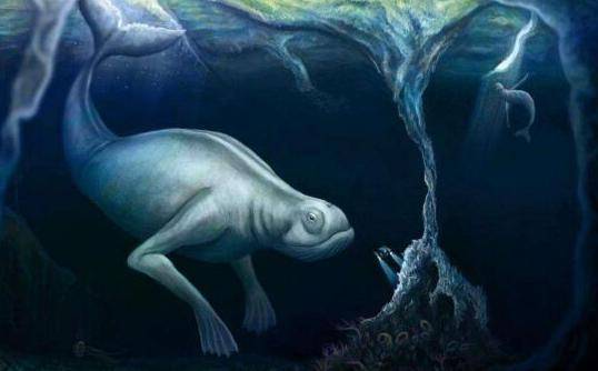 原创南极发现白色的人形生物高度达到了30米还有点像鱼