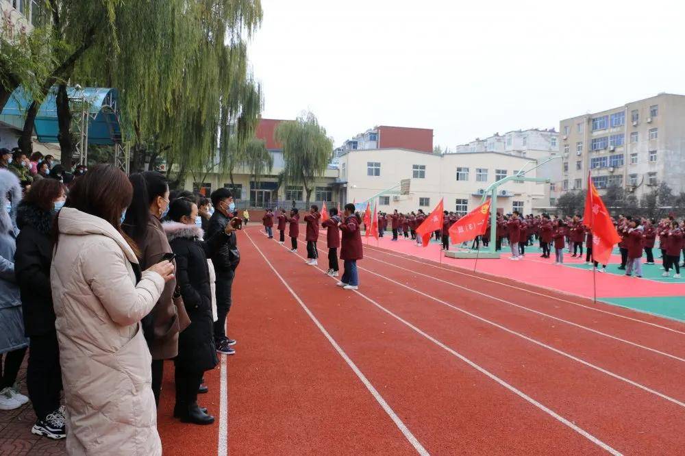 三门峡市第三高级中学举行教学开放日暨期中考试家长会活动