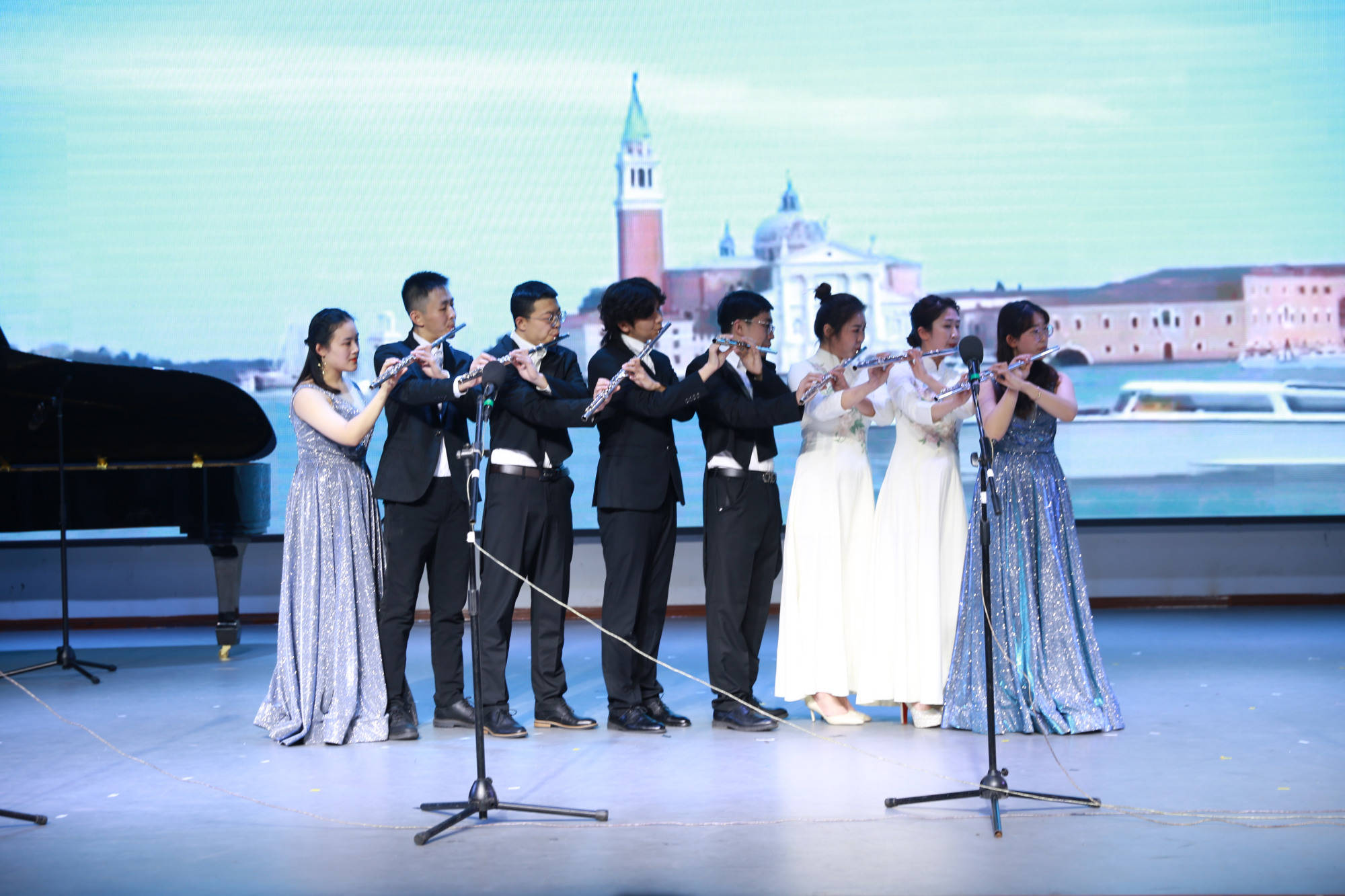 河南长笛乐团高校巡演系列音乐会河南艺术职业学院(场)成功举办