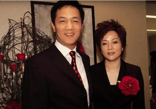 杨恭如被周正毅骗感情,有老婆却说自己未婚,事后遭到女方打巴掌