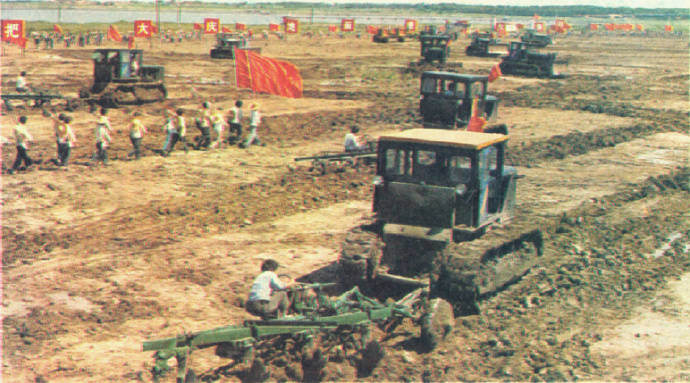 老照片:1978年的大庆油田,工业学大庆